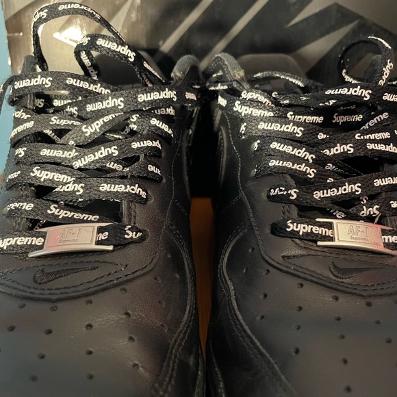 Nike Supreme AF1 size US 10 men’s - Picture 6 of 8